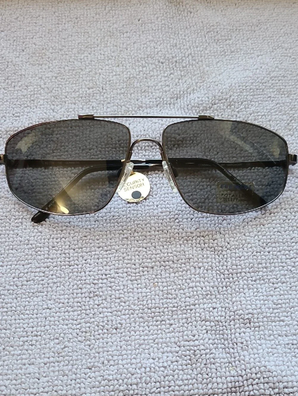 NEW & AUTHENTIC MARCHON FLEXON SUNGLASSES COMMANDER,  POLARIZED, GUNMETAL  62-14